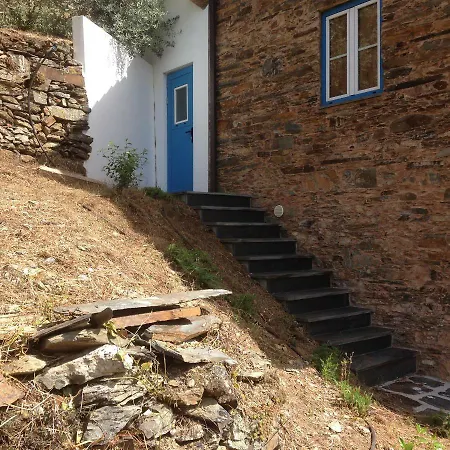 Casas Do Sinhel Guest House Cha de Alvares Exterior photo